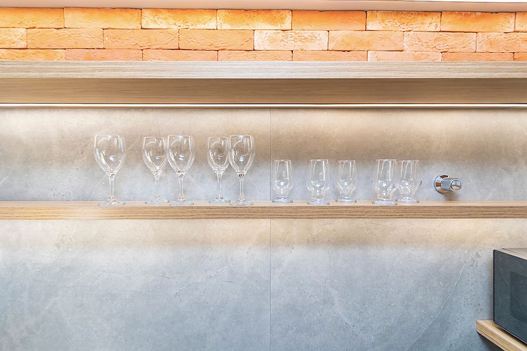 Ap Premium de 2q em prédio c/ piscina - IBI2009