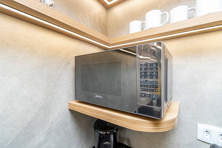 Ap Premium de 2q em prédio c/ piscina - IBI2009