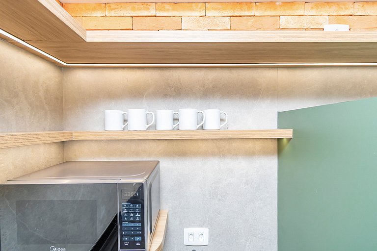 Ap Premium de 2q em prédio c/ piscina - IBI2009