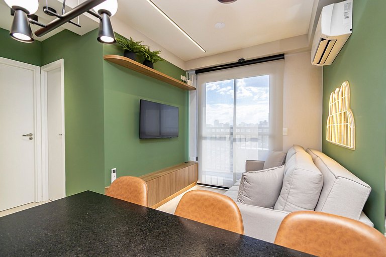 Ap Premium de 2q em prédio c/ piscina - IBI2009