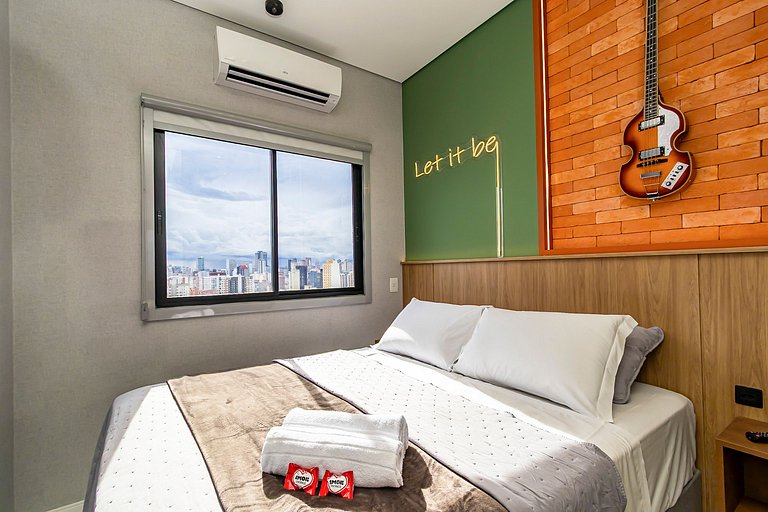 Beatles Experience, Apto Premium de 2q - IBI2607