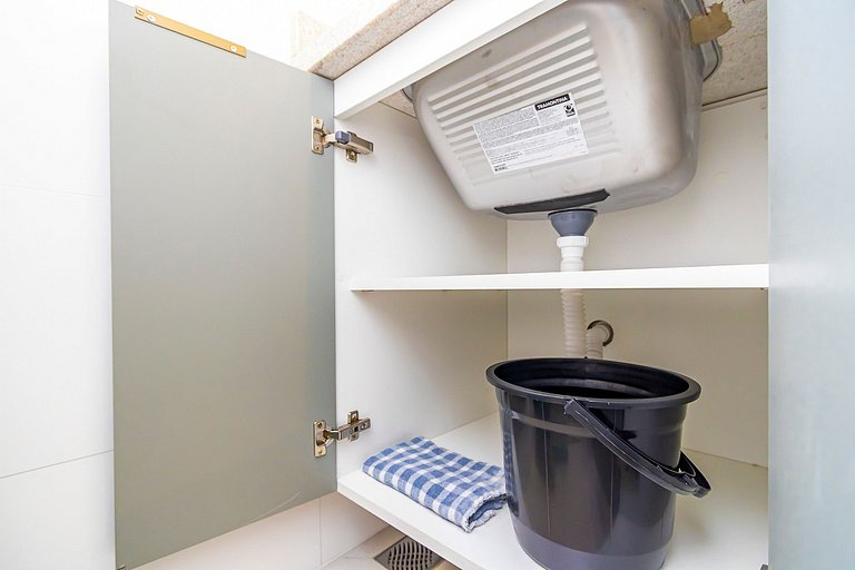 Apartamento de 2q c/ vaga em região nobre -SOU401A