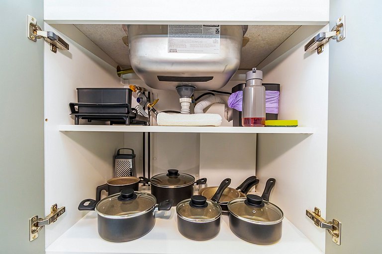 Apartamento de 2q c/ vaga em região nobre -SOU401A