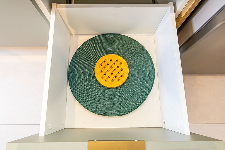 Apartamento de 2q c/ vaga em região nobre -SOU401A