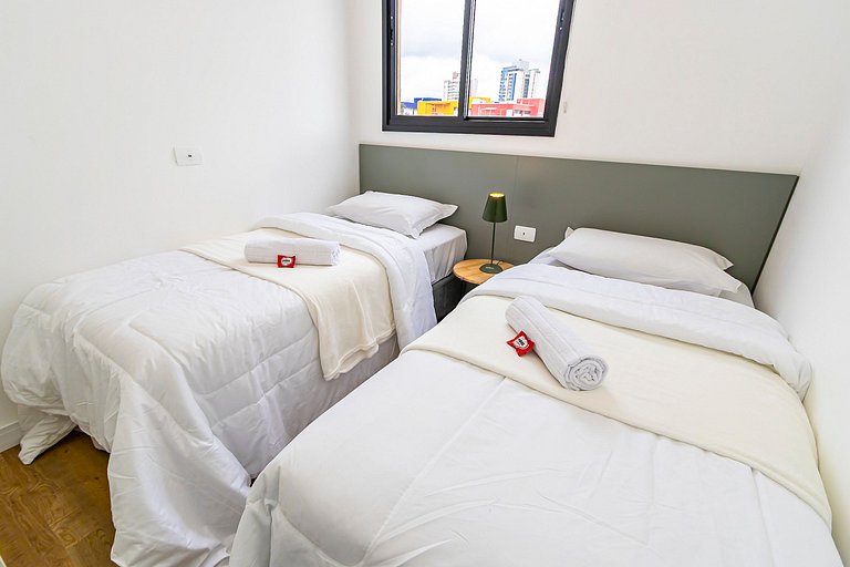 Apartamento de 2q c/ vaga em região nobre -SOU401A