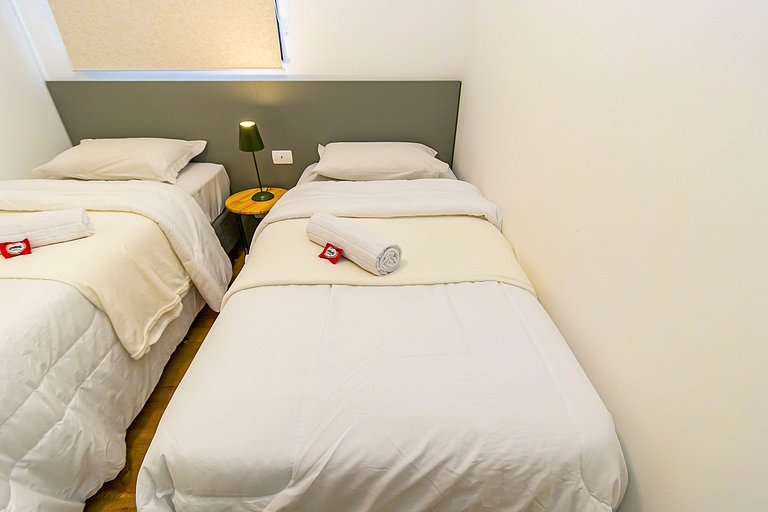 Apartamento de 2q c/ vaga em região nobre -SOU401A