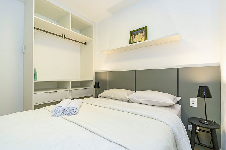 Apartamento de 2q c/ vaga em região nobre -SOU401A