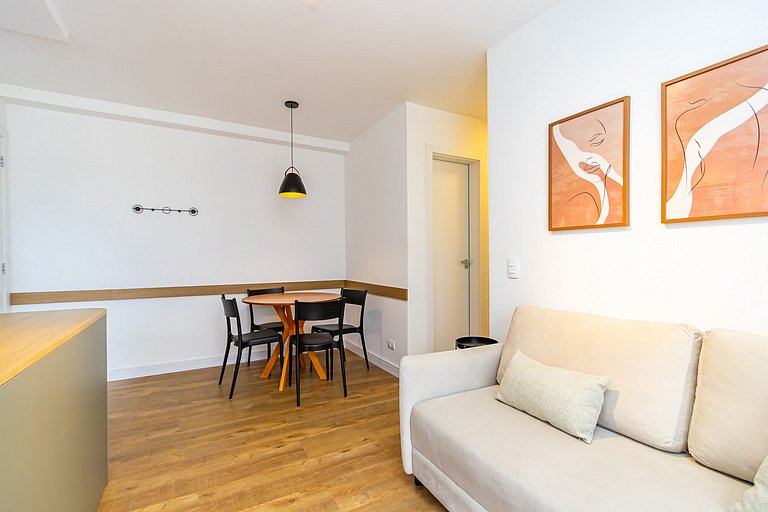 Apartamento de 2q c/ vaga em região nobre -SOU401A