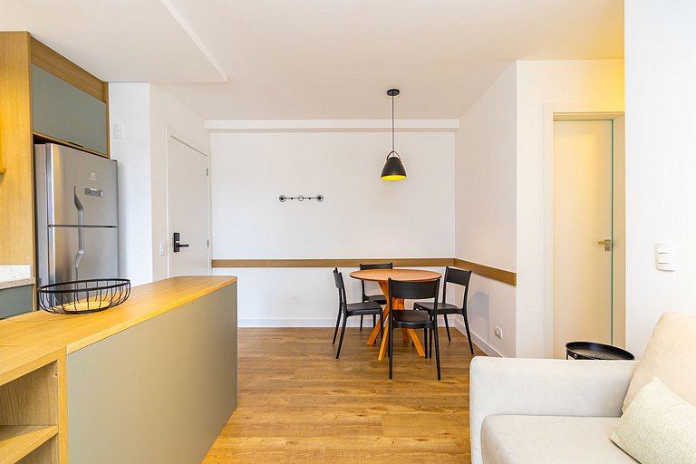 Apartamento de 2q c/ vaga em região nobre -SOU401A