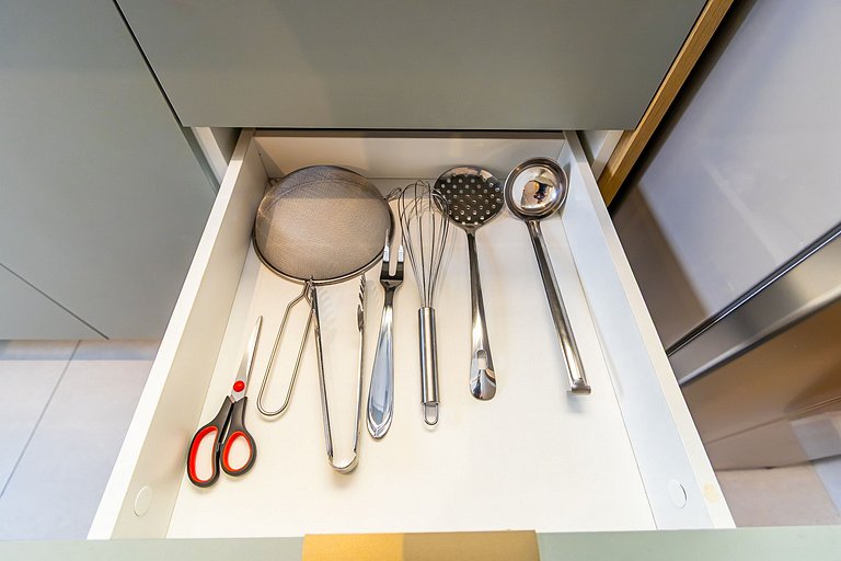 Apartamento de 2q c/ vaga em região nobre -SOU401B