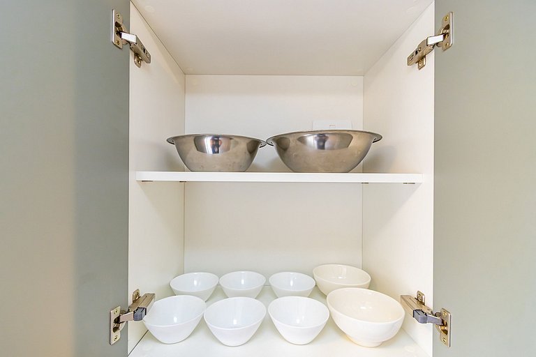 Apartamento de 2q c/ vaga em região nobre -SOU401B