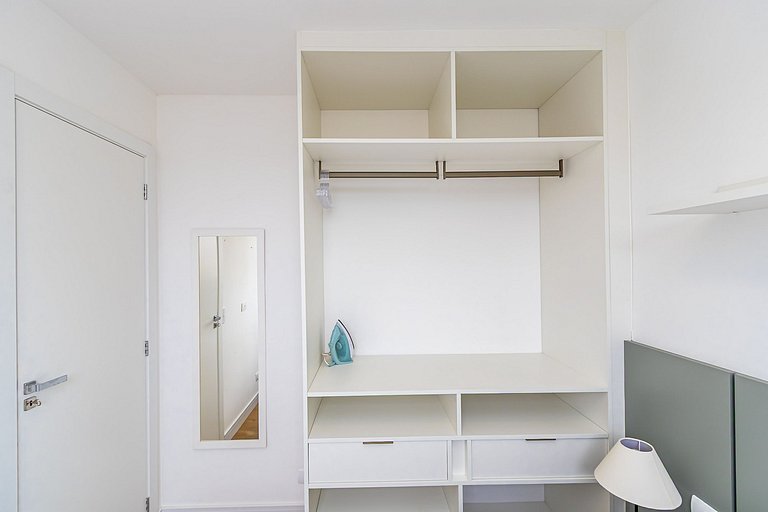 Apartamento de 2q c/ vaga em região nobre -SOU401B