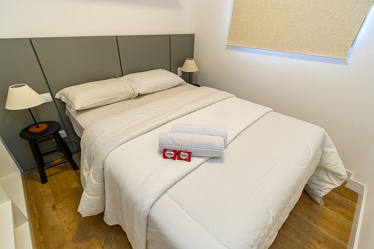 Apartamento de 2q c/ vaga em região nobre -SOU401B