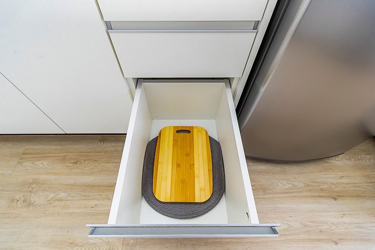 Apto ensolarado, no centro p/ 4 pessoas - CNA0606