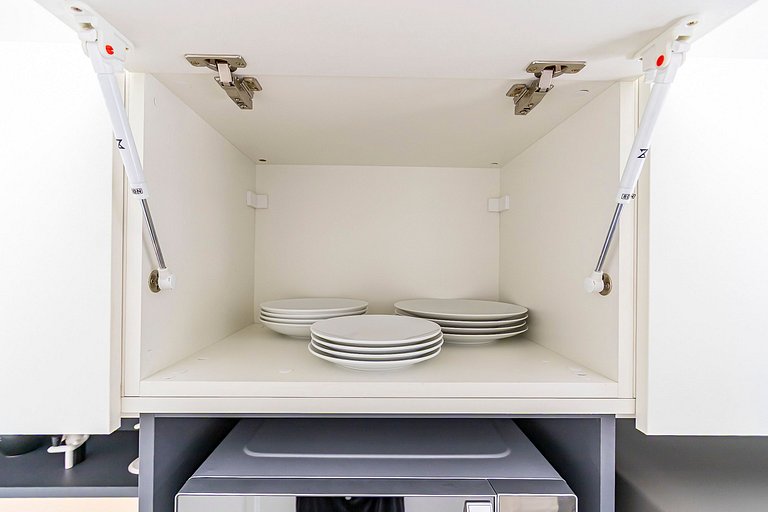 Apto ensolarado, no centro p/ 4 pessoas - CNA0606