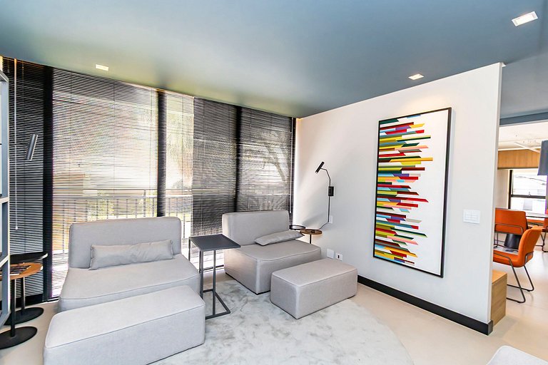 Apto ensolarado, no centro p/ 4 pessoas - CNA0606