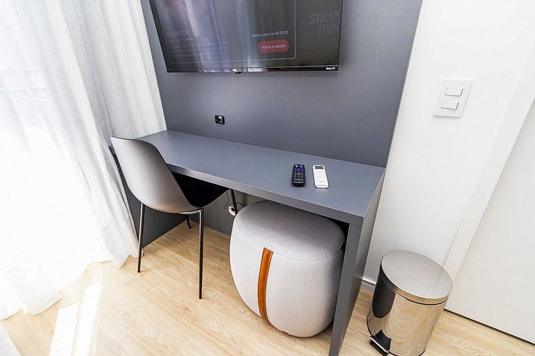 Apto ensolarado, no centro p/ 4 pessoas - CNA0606