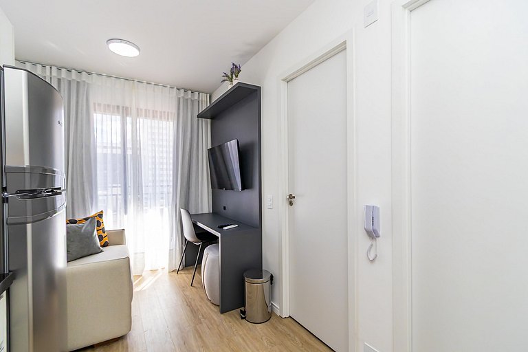 Apto ensolarado, no centro p/ 4 pessoas - CNA0606