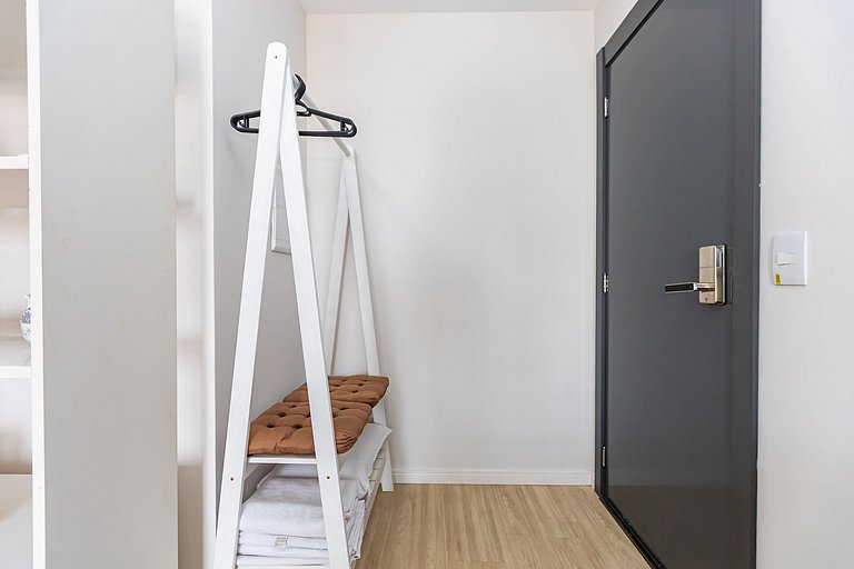 Studio p/ 4 pessoas com vista do Centro - ALL1402