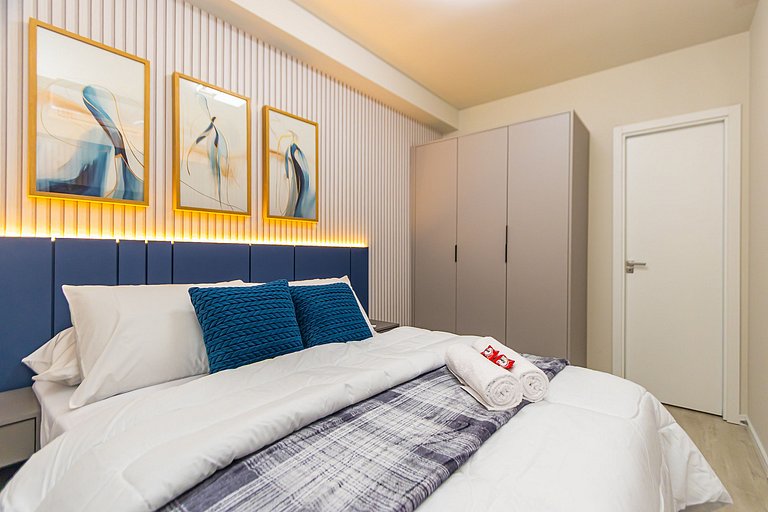 Apto de 1q Premium p/ 5 pessoas, c/garagem-PLU0605