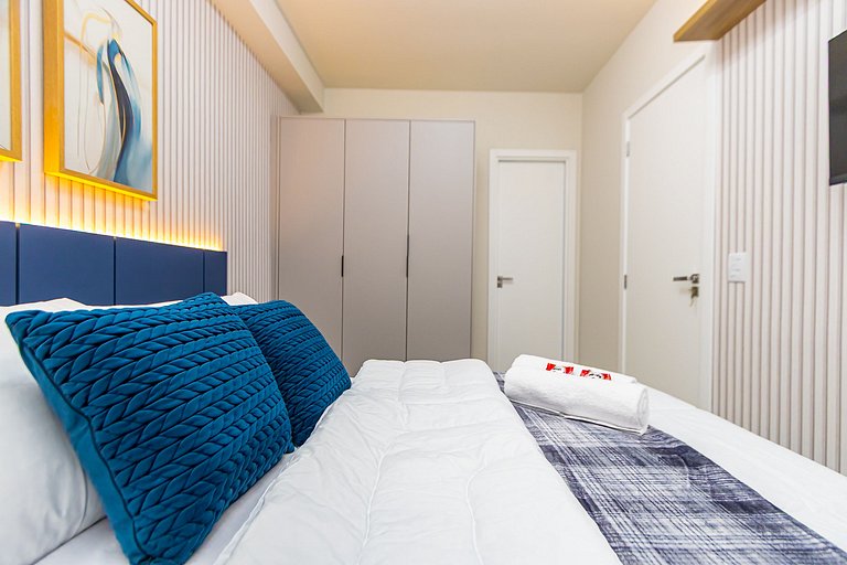 Apto de 1q Premium p/ 5 pessoas, c/garagem-PLU0605