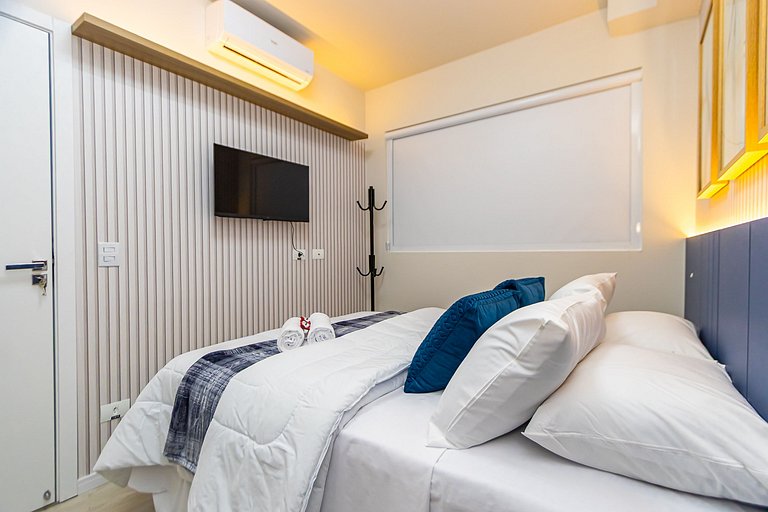 Apto de 1q Premium p/ 5 pessoas, c/garagem-PLU0605