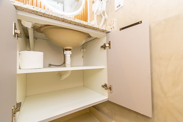 Apto de 1q Premium p/ 5 pessoas, c/garagem-PLU0605