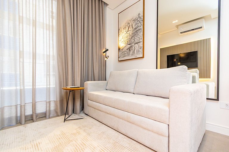 Apartamento refinado em prédio com piscina-TEM0403