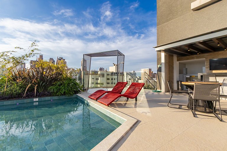 Apartamento refinado em prédio com piscina-TEM0403