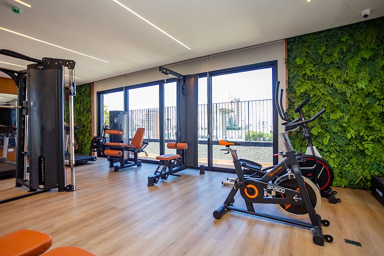 Apartamento refinado em prédio com piscina-TEM0403