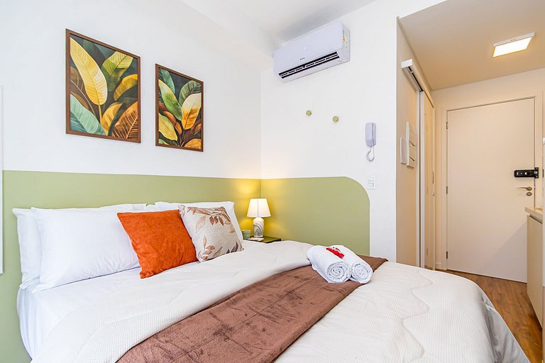 Studio Completo com vista do Centro - MAN1403