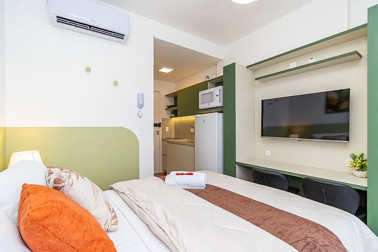 Studio Completo com vista do Centro - MAN1403