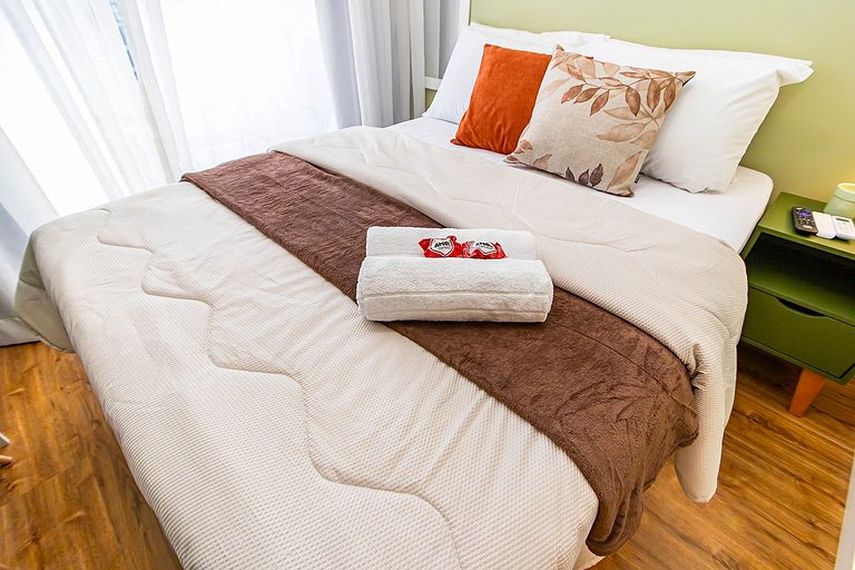 Studio Completo com vista do Centro - MAN1403