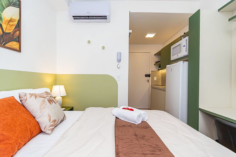 Studio Completo com vista do Centro - MAN1403