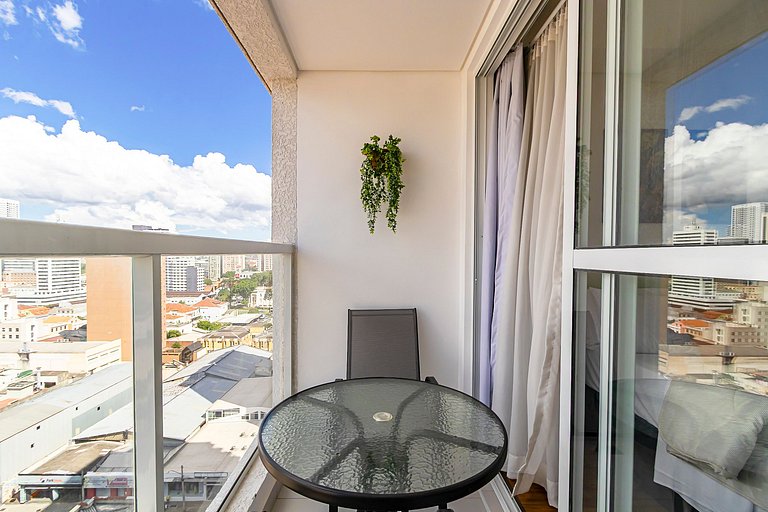 Studio Completo com vista do Centro - MAN1403