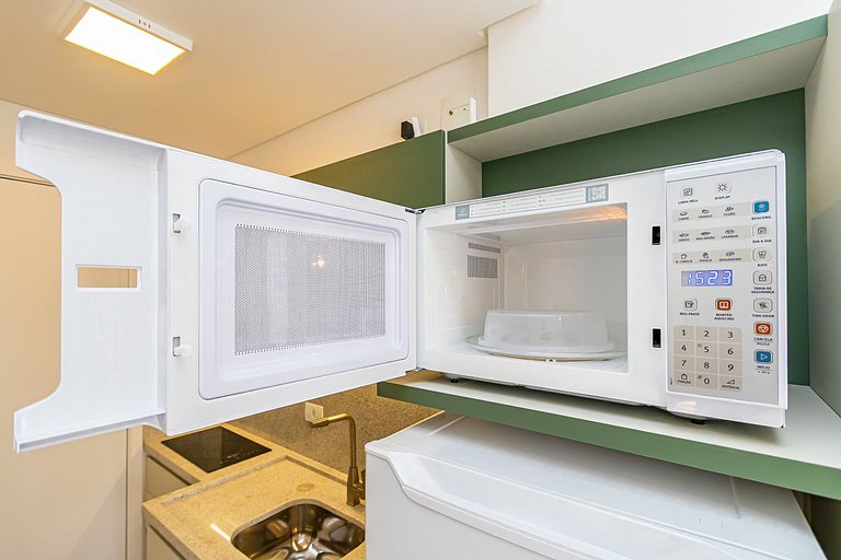 Studio Completo com vista do Centro - MAN1403