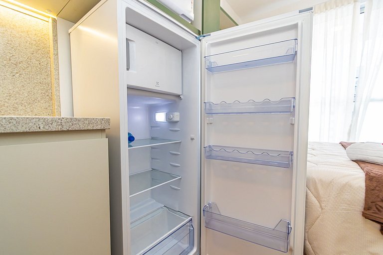 Studio Completo com vista do Centro - MAN1403