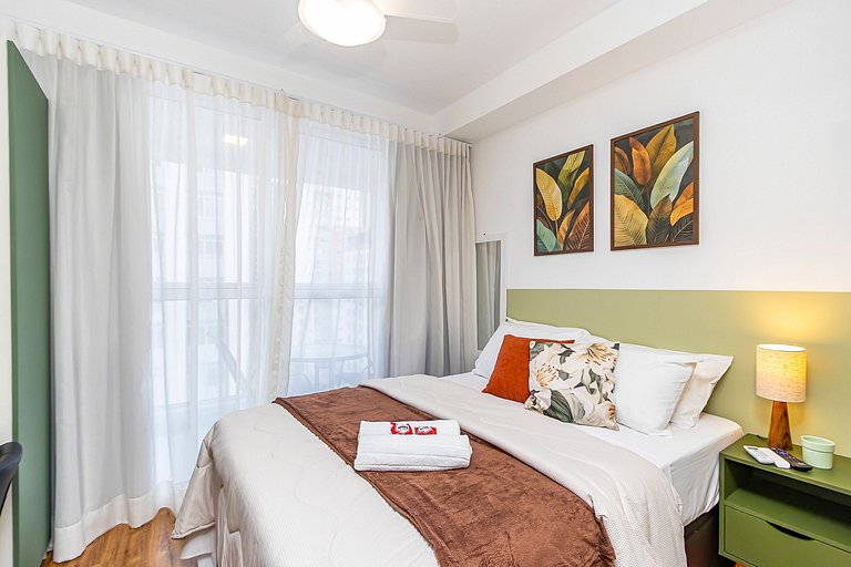 Studio completo com vista para o centro - MAN0911