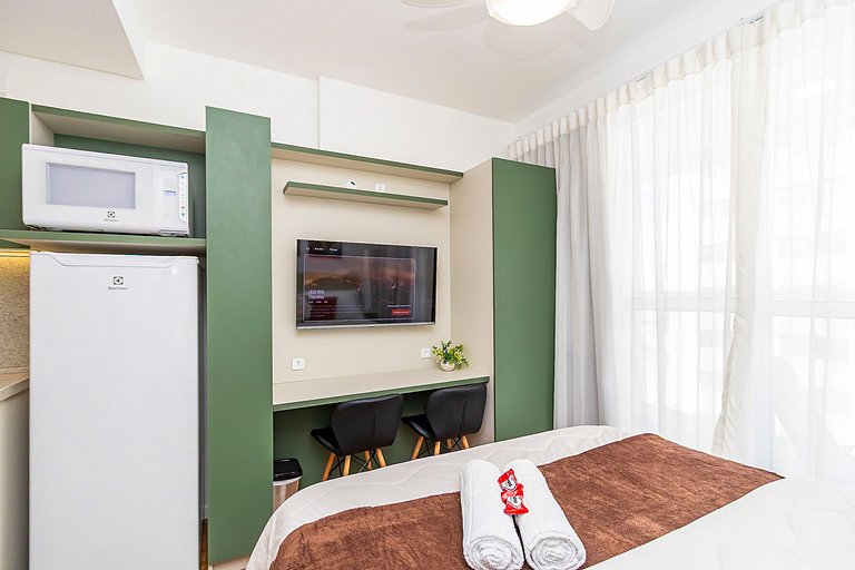 Studio completo com vista para o centro - MAN0911