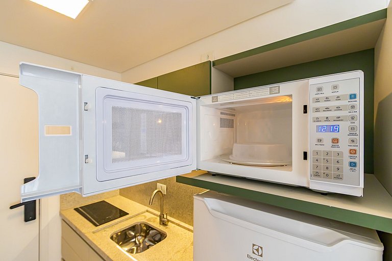 Studio completo com vista para o centro - MAN0911