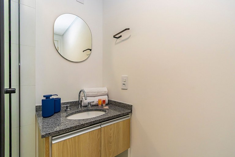 Studio Moderno no Centro de Curitiba - CNA0305