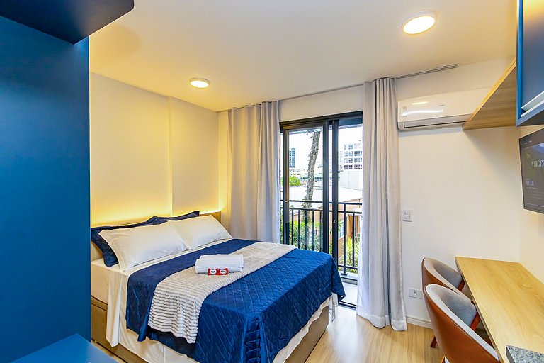 Studio Moderno no Centro de Curitiba - CNA0305