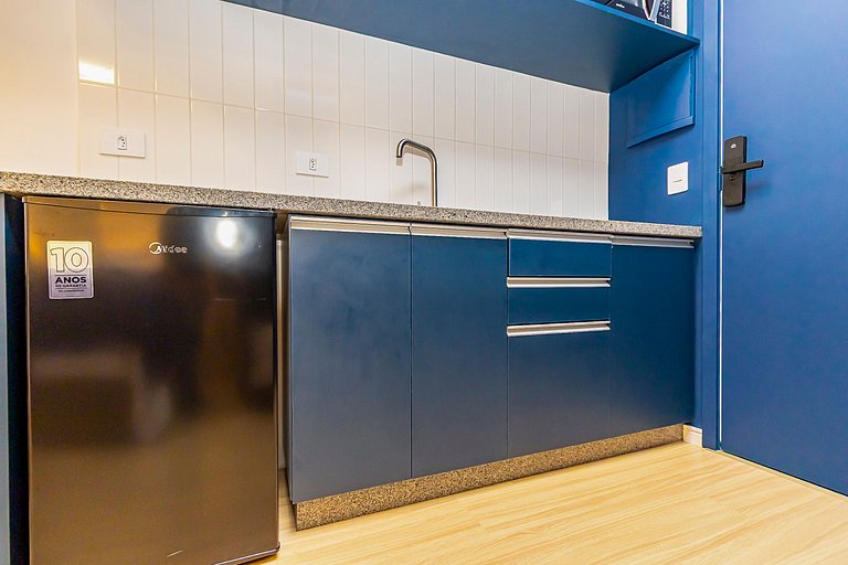 Studio Moderno no Centro de Curitiba - CNA0305