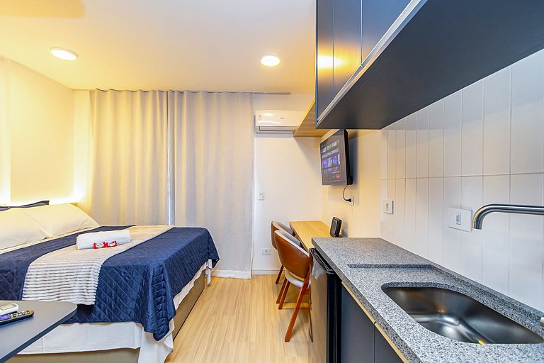 Studio Moderno no Centro de Curitiba - CNA0305