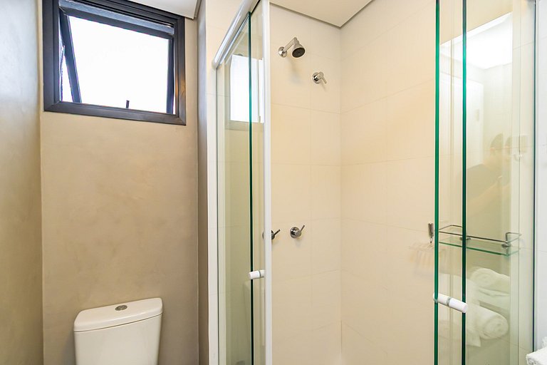 Estilo e conforto p/ 6 Pessoas no Centro - CNA0511