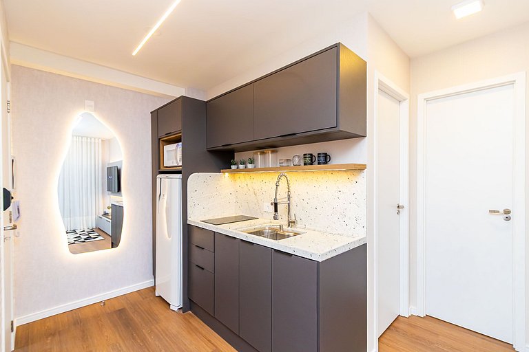 Estilo e conforto p/ 6 Pessoas no Centro - CNA0511