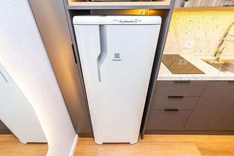 Estilo e conforto p/ 6 Pessoas no Centro - CNA0511