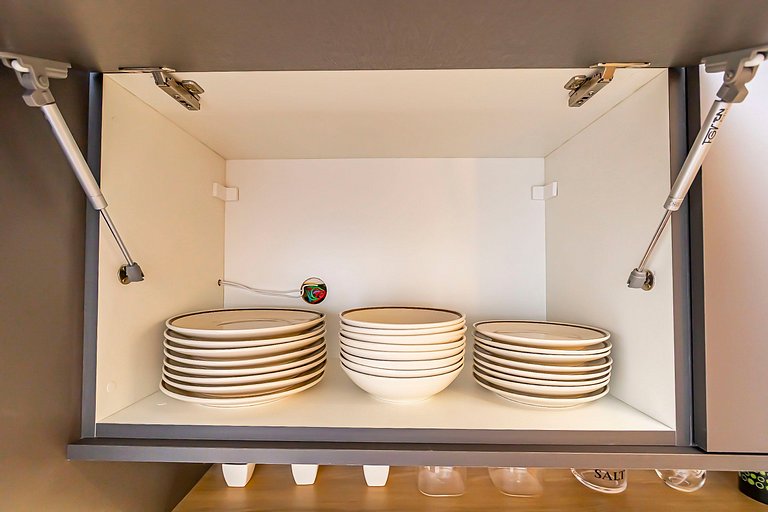 Estilo e conforto p/ 6 Pessoas no Centro - CNA0511