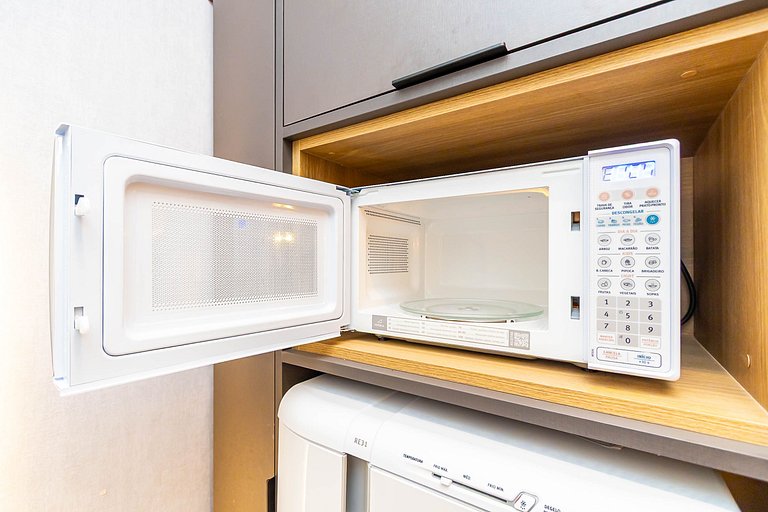 Estilo e conforto p/ 6 Pessoas no Centro - CNA0511