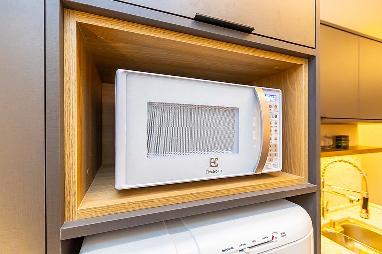 Estilo e conforto p/ 6 Pessoas no Centro - CNA0511